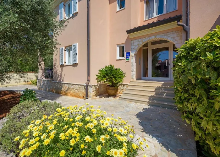 Apartman Basanija 3402f *